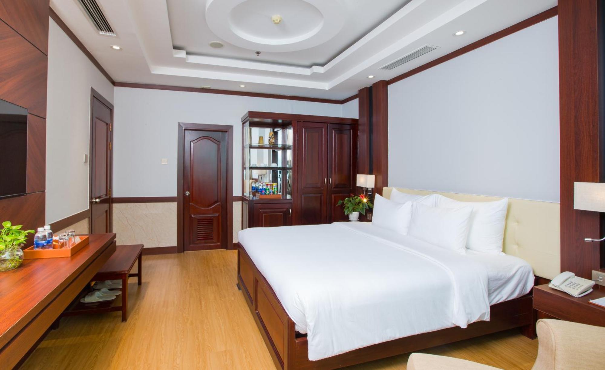 Van Phat Riverside Hotel Can Tho Dış mekan fotoğraf