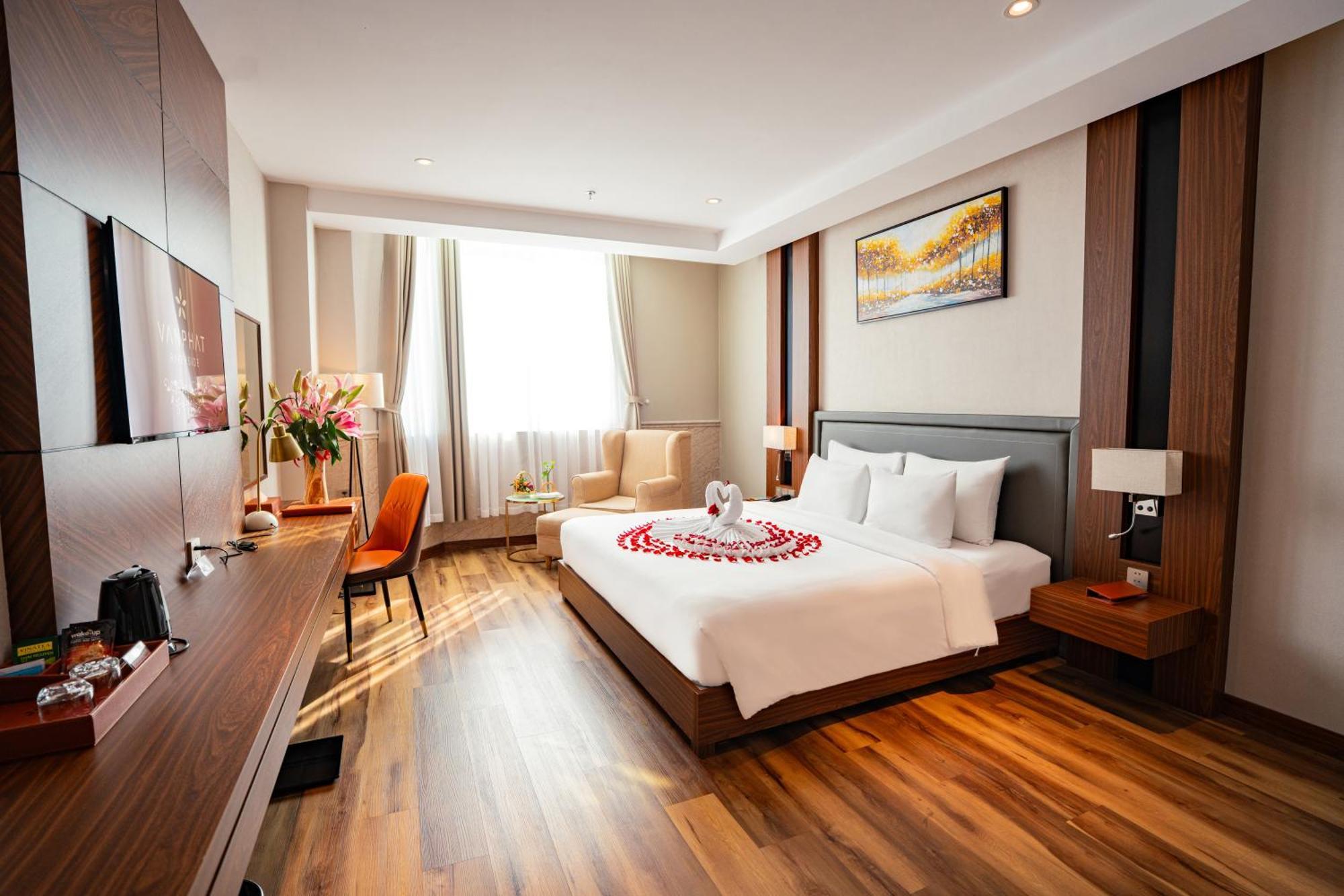 Van Phat Riverside Hotel Can Tho Dış mekan fotoğraf